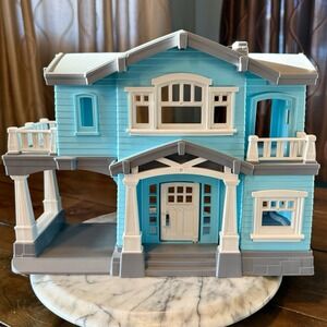 Green Toys Doll House PlaySet Blue White 100% Recycled Milk Jug Plastic USA